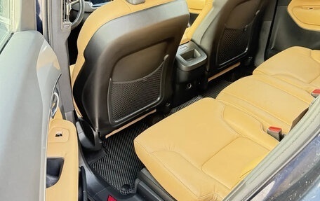 Volvo XC90 II рестайлинг, 2018 год, 3 290 000 рублей, 14 фотография