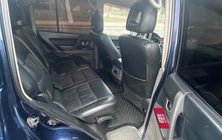 Mitsubishi Pajero III рестайлинг, 2003 год, 700 000 рублей, 16 фотография