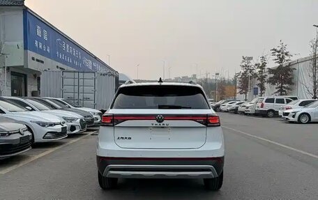 Volkswagen Tharu, 2025 год, 1 900 000 рублей, 8 фотография