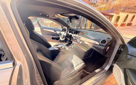 Mercedes-Benz C-Класс, 2011 год, 1 680 000 рублей, 17 фотография