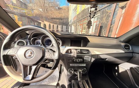 Mercedes-Benz C-Класс, 2011 год, 1 680 000 рублей, 14 фотография