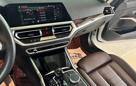 BMW 3 серия, 2021 год, 2 640 000 рублей, 11 фотография