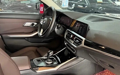 BMW 3 серия, 2021 год, 2 640 000 рублей, 5 фотография