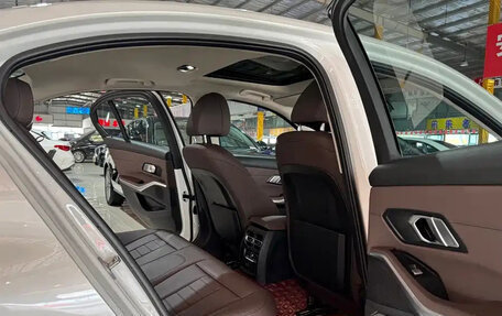 BMW 3 серия, 2021 год, 2 640 000 рублей, 6 фотография