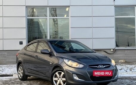 Hyundai Solaris II рестайлинг, 2013 год, 899 000 рублей, 3 фотография