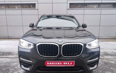 BMW X3, 2018 год, 3 090 000 рублей, 2 фотография