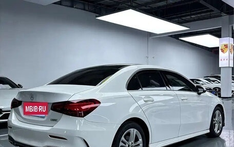 Mercedes-Benz A-Класс, 2023 год, 2 020 000 рублей, 4 фотография