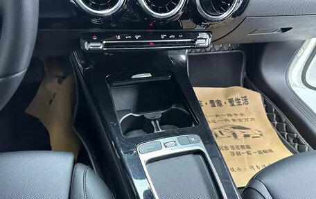 Mercedes-Benz A-Класс, 2023 год, 2 020 000 рублей, 12 фотография