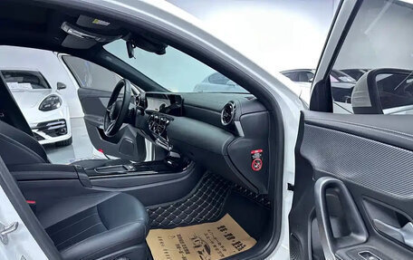 Mercedes-Benz A-Класс, 2023 год, 2 020 000 рублей, 18 фотография