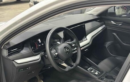 Skoda Octavia IV, 2022 год, 1 770 000 рублей, 9 фотография