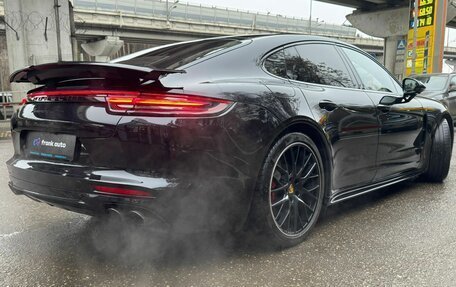 Porsche Panamera II рестайлинг, 2017 год, 6 000 000 рублей, 4 фотография