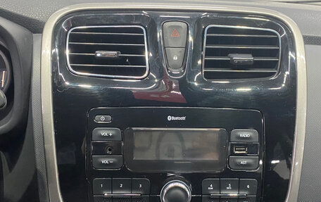 Renault Logan II, 2019 год, 880 000 рублей, 8 фотография