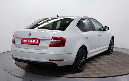 Skoda Octavia, 2018 год, 1 370 000 рублей, 5 фотография