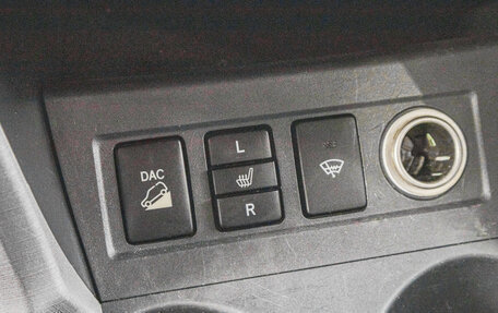 Toyota RAV4, 2007 год, 1 199 000 рублей, 22 фотография