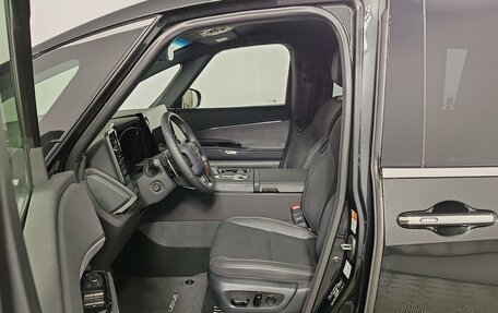 Lexus LM, 2025 год, 19 990 000 рублей, 11 фотография