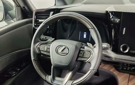 Lexus LM, 2025 год, 19 990 000 рублей, 14 фотография