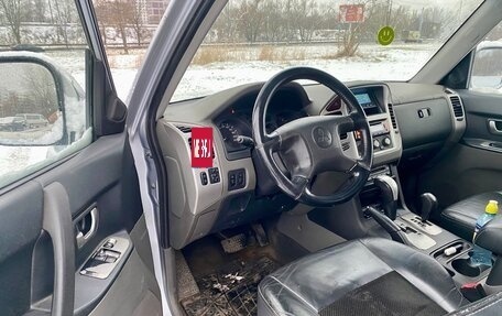 Mitsubishi Pajero III рестайлинг, 2006 год, 530 000 рублей, 8 фотография