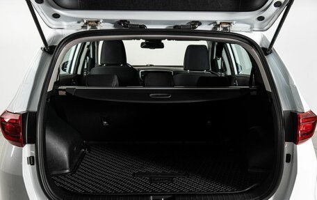 KIA Sportage IV рестайлинг, 2020 год, 2 000 000 рублей, 21 фотография