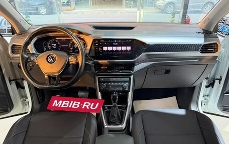 Volkswagen T-Cross I, 2022 год, 1 315 000 рублей, 11 фотография