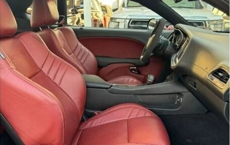 Dodge Challenger III рестайлинг 2, 2023 год, 15 250 000 рублей, 9 фотография