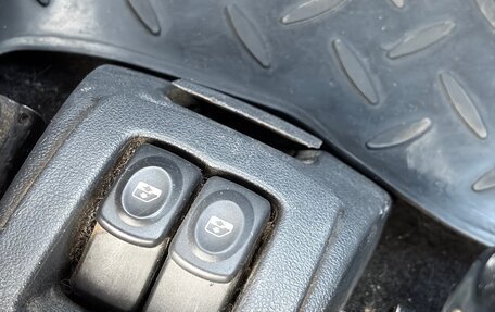 Renault Logan I, 2012 год, 335 000 рублей, 10 фотография