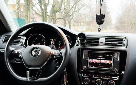 Volkswagen Jetta VI, 2015 год, 1 470 000 рублей, 9 фотография