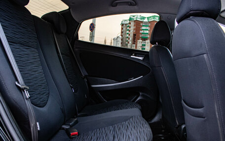 Hyundai Solaris II рестайлинг, 2015 год, 999 000 рублей, 19 фотография