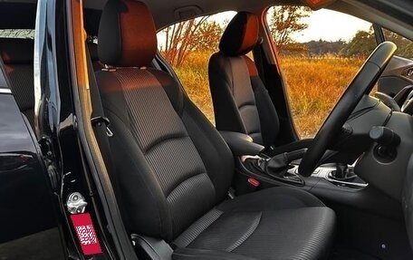 Mazda Axela, 2015 год, 998 000 рублей, 28 фотография