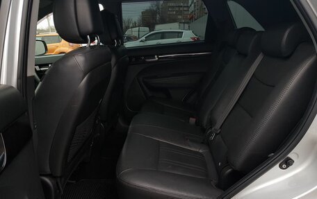 KIA Sorento II рестайлинг, 2013 год, 1 599 000 рублей, 15 фотография