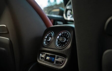 Mercedes-Benz G-Класс AMG, 2023 год, 23 000 000 рублей, 34 фотография