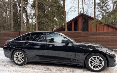 BMW 3 серия, 2020 год, 3 050 000 рублей, 3 фотография