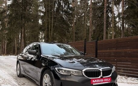 BMW 3 серия, 2020 год, 3 050 000 рублей, 2 фотография