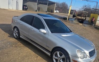 Mercedes-Benz C-Класс, 2005 год, 790 000 рублей, 1 фотография