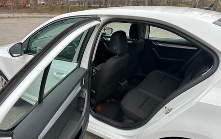 Skoda Octavia, 2018 год, 1 200 000 рублей, 11 фотография