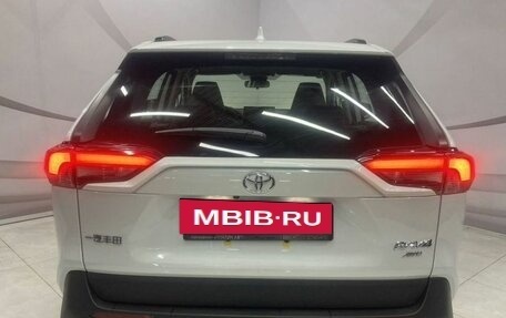 Toyota RAV4, 2025 год, 4 099 000 рублей, 8 фотография