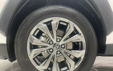 Toyota RAV4, 2025 год, 4 099 000 рублей, 22 фотография