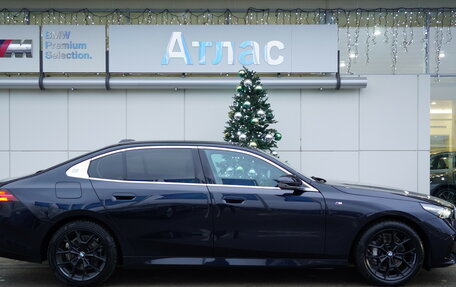 BMW 5 серия, 2024 год, 7 490 000 рублей, 6 фотография