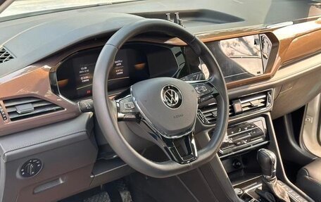 Volkswagen Tharu, 2022 год, 1 470 000 рублей, 8 фотография