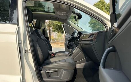 Volkswagen Tharu, 2022 год, 1 470 000 рублей, 15 фотография