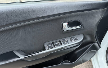 KIA Rio III рестайлинг, 2015 год, 930 000 рублей, 8 фотография