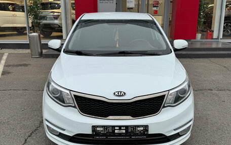 KIA Rio III рестайлинг, 2015 год, 930 000 рублей, 2 фотография