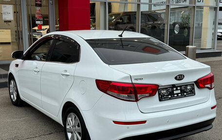 KIA Rio III рестайлинг, 2015 год, 930 000 рублей, 6 фотография