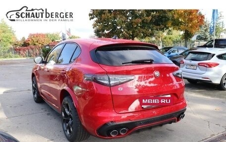 Alfa Romeo Stelvio, 2025 год, 15 550 000 рублей, 4 фотография