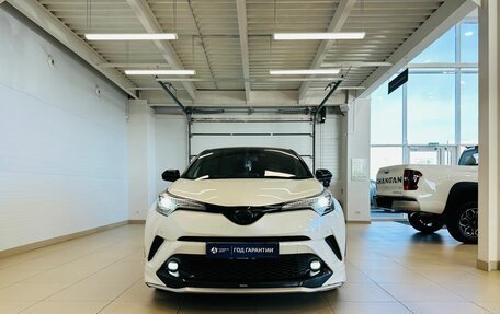 Toyota C-HR I рестайлинг, 2019 год, 2 149 900 рублей, 9 фотография