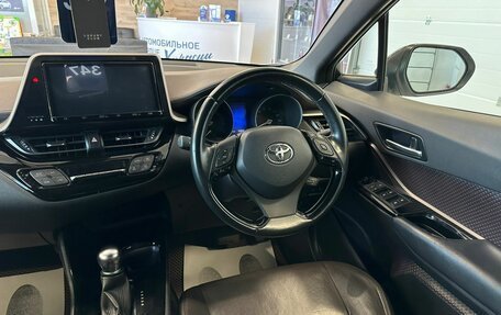 Toyota C-HR I рестайлинг, 2019 год, 2 149 900 рублей, 15 фотография