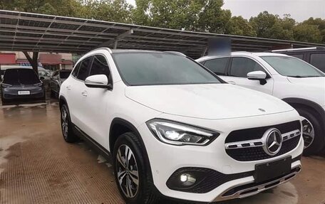Mercedes-Benz GLA, 2021 год, 1 890 001 рублей, 3 фотография