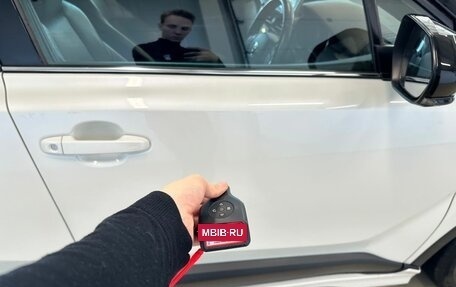 Toyota C-HR I рестайлинг, 2019 год, 2 149 900 рублей, 27 фотография