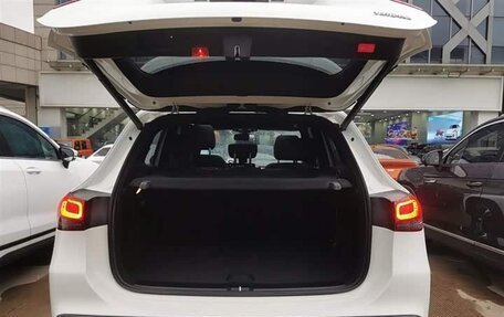 Mercedes-Benz GLA, 2021 год, 1 890 001 рублей, 18 фотография