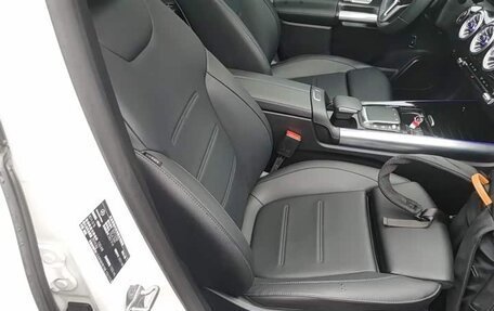 Mercedes-Benz GLA, 2021 год, 1 890 001 рублей, 15 фотография