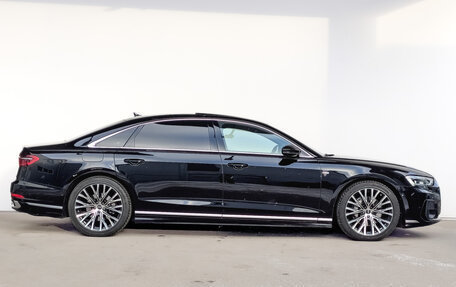 Audi A8, 2023 год, 10 500 000 рублей, 4 фотография